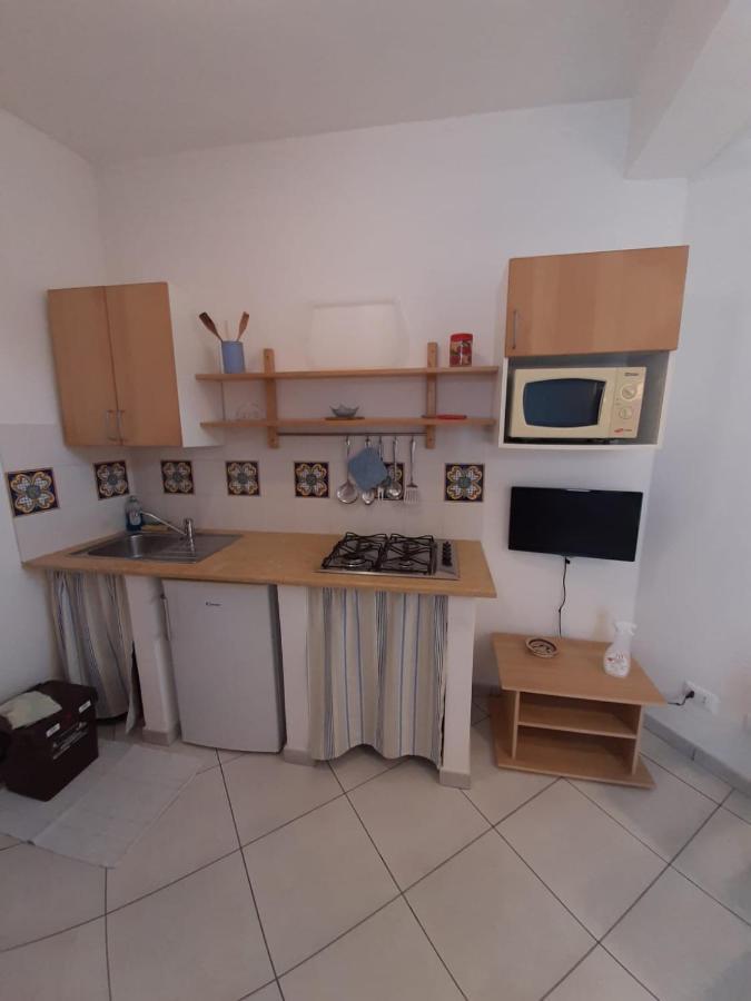 Il Cortile Di Eolo Apartment Đảo Đảo Marettimo Ngoại thất bức ảnh